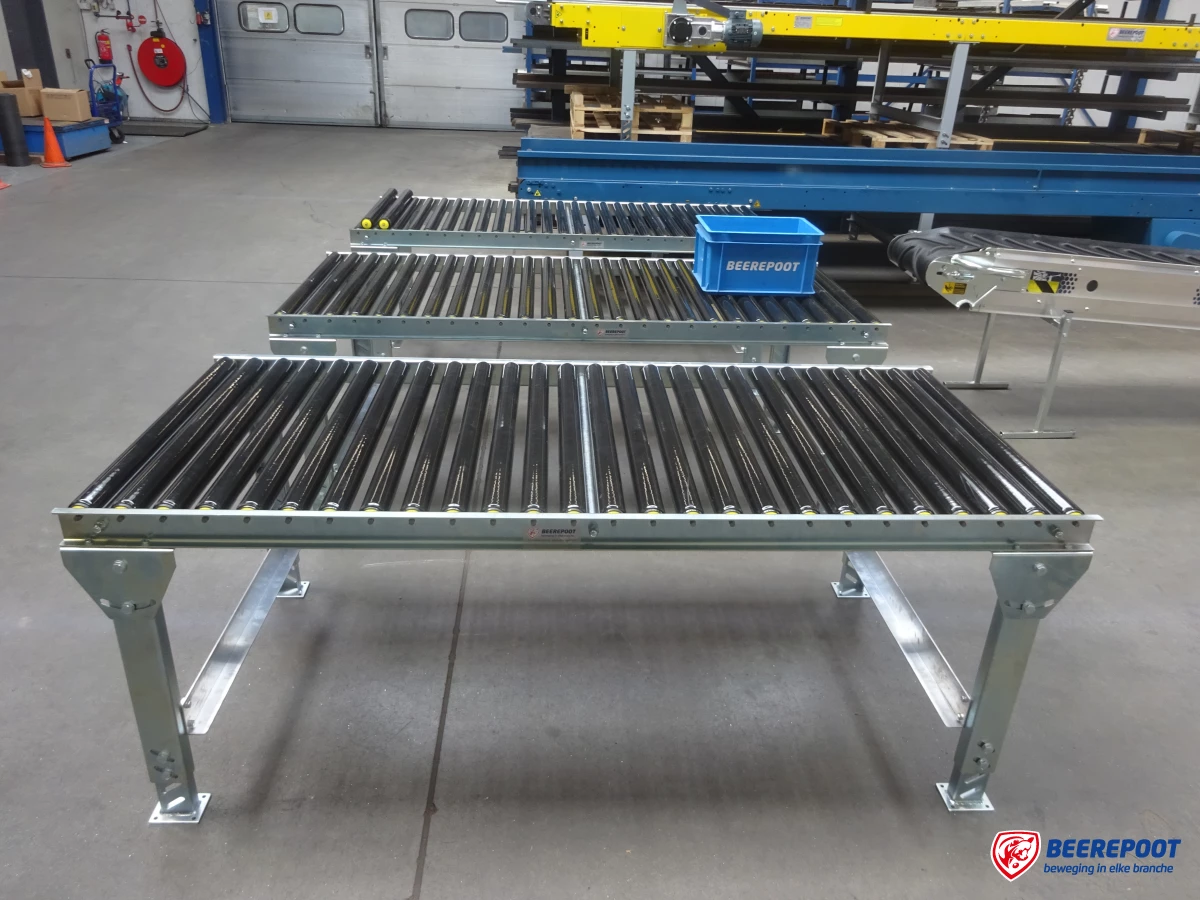Rollenbanen, nieuw, kous